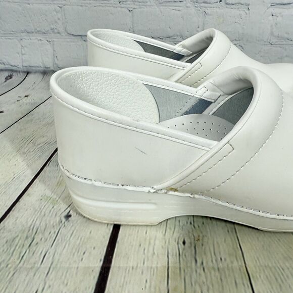 Dansko Loafer Women Size 10.5-11 US 41 EU White Slip On Minimalist Nurse Work - Picture 11 of 15
